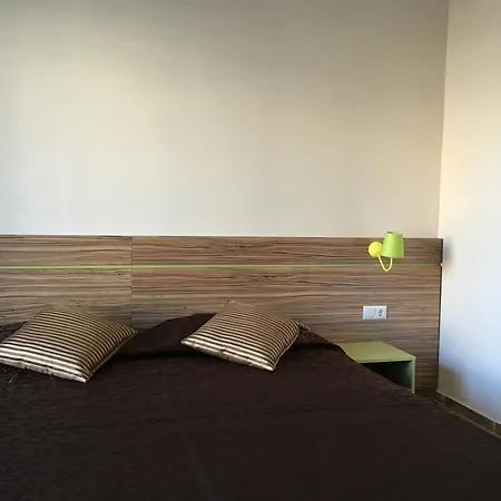 شقة Europa 22 Beach Suites بوموري